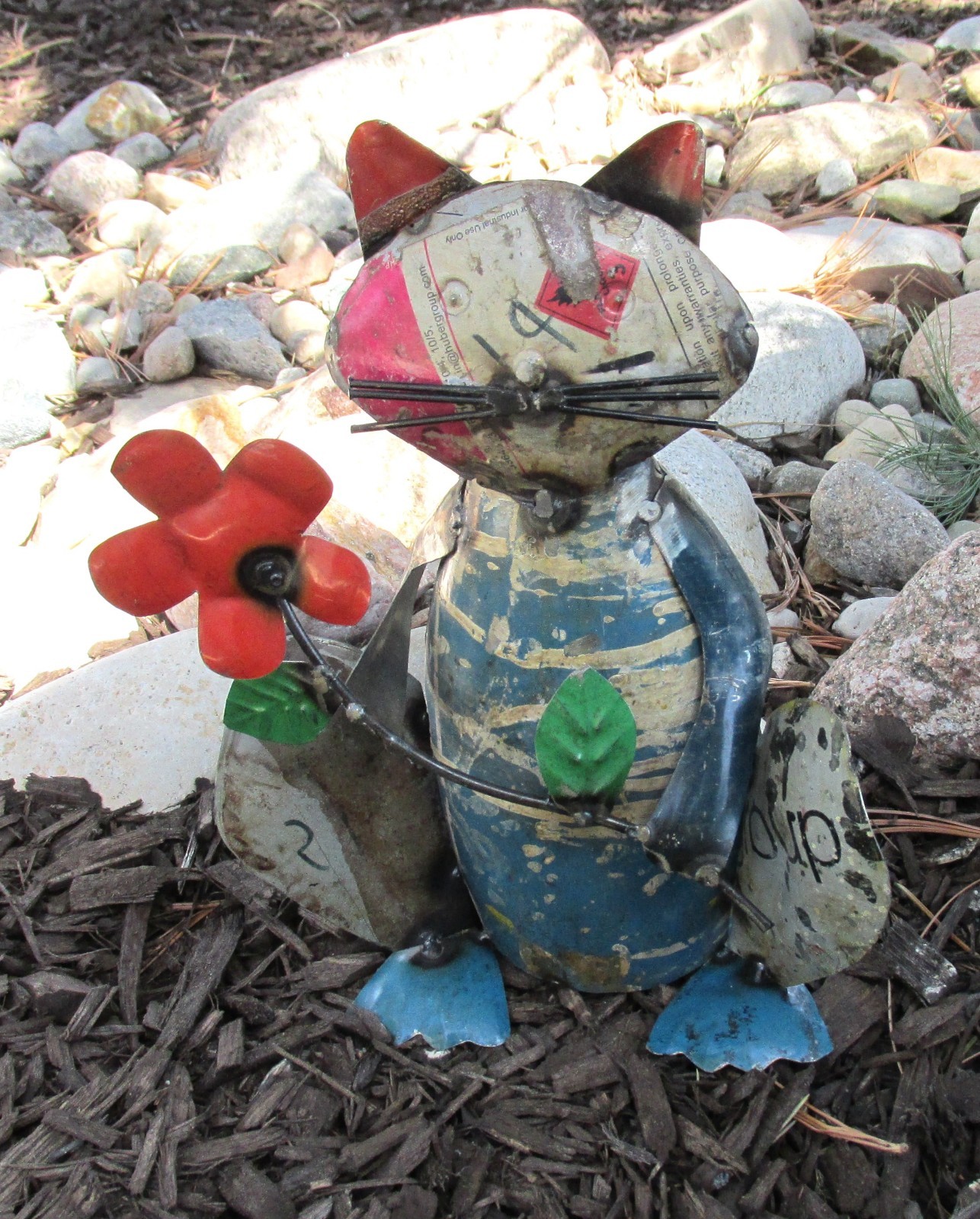 Whimsical CAT w/Red Flower~Garden Yard Farmhouse Country*Indoor/Outdoor