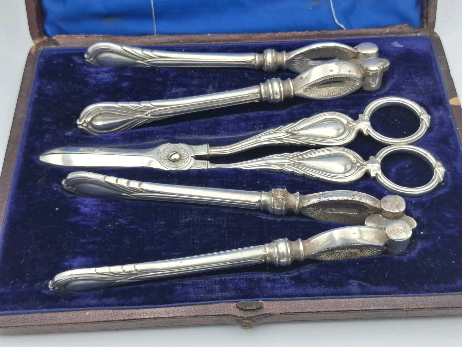 Antique Silver Plated Grape Scissors & Nutcrackers Set JB&S Glasgow Fitted Case