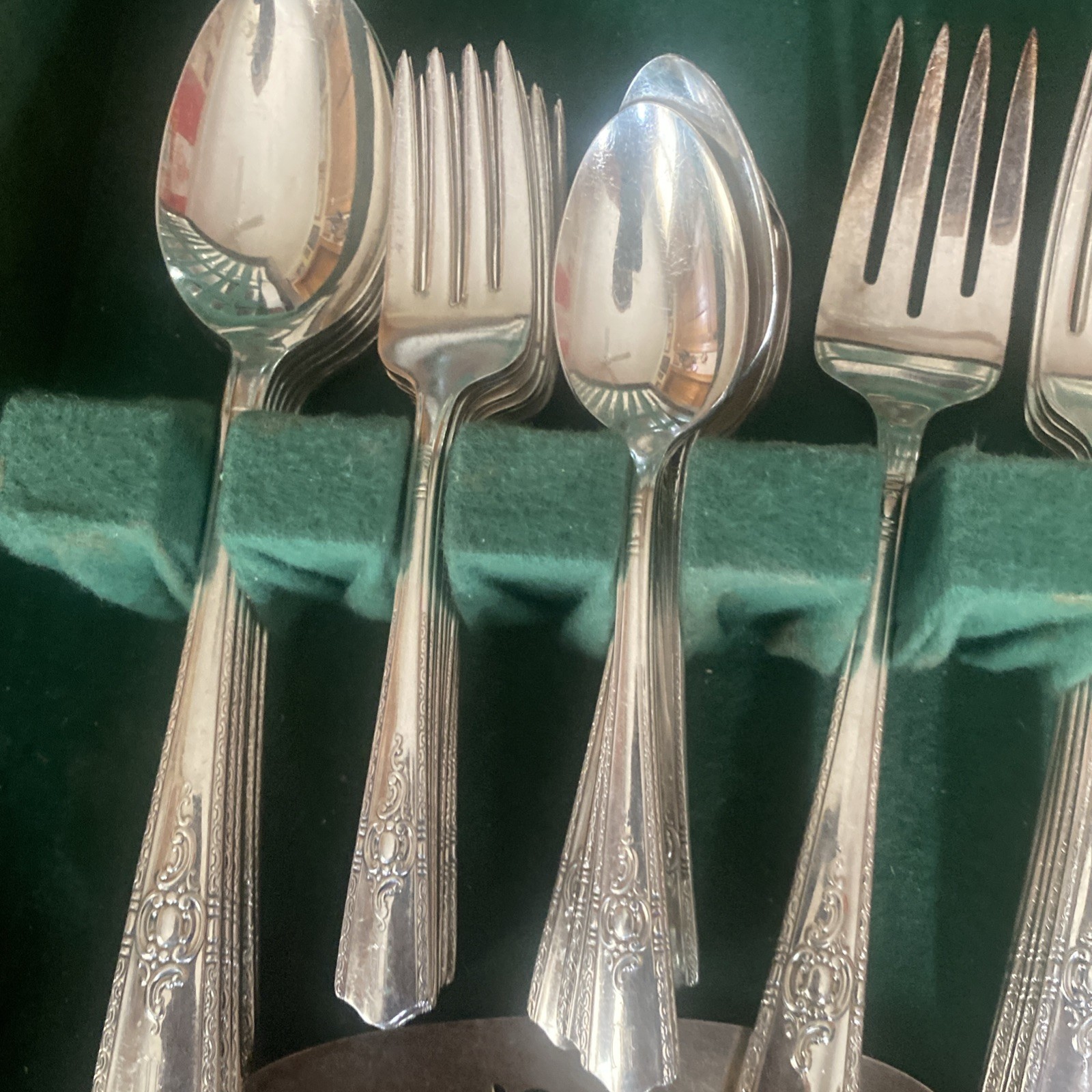Wallace Silver Harmony House Plate AA+ Bridal Corsage 72 Pc Flatware +case