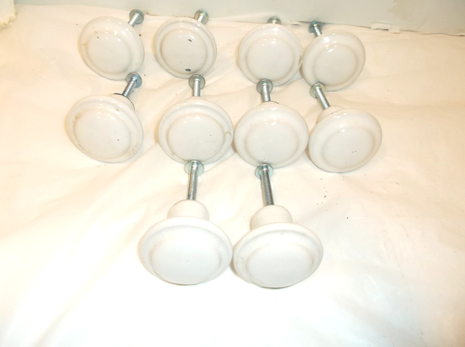 Porcelain Knobs Dressers Cabinets 1 -1/4″ – Lot of 10