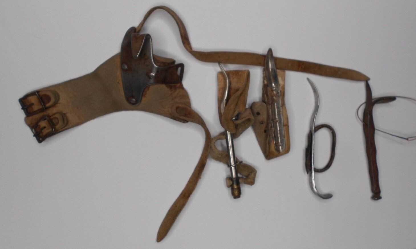 Five Primitive Leather & Steel Corn Husker Shuckers Farm Agriculture Lot B1