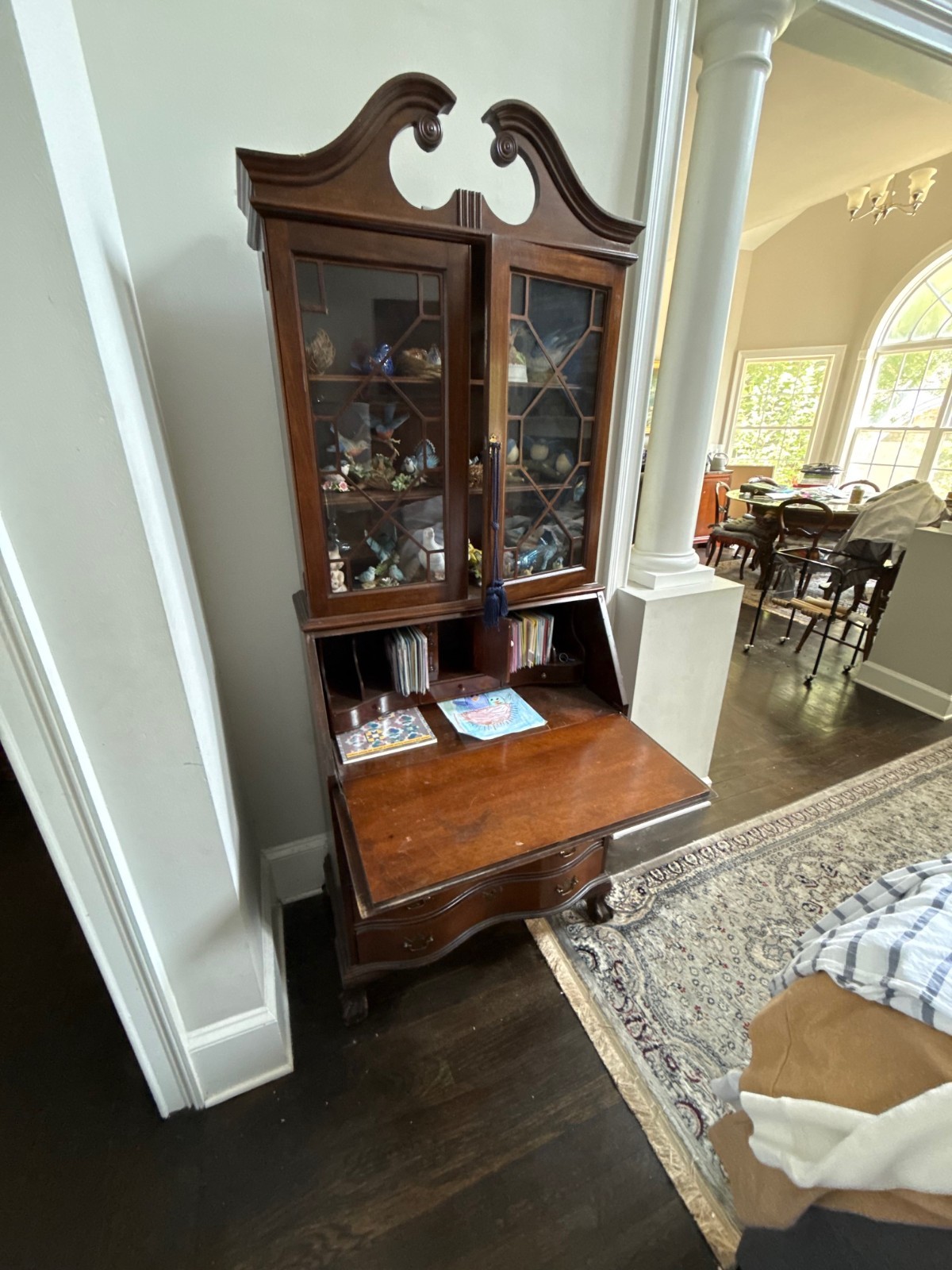 Antique VTG Maddox Mahogany Chippendale Style Secretary Desk Serpentine & Arch