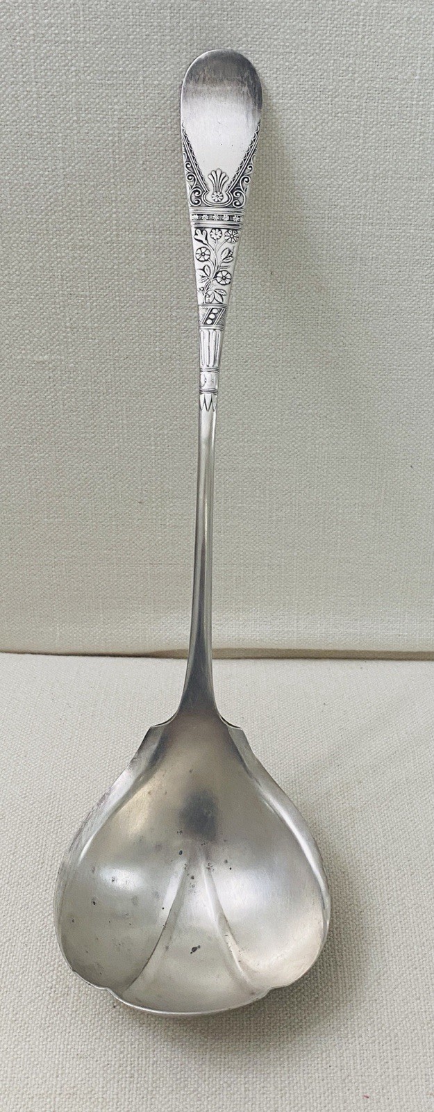 Antique 1847 Rogers Bros Lorne Silverplate Ladle Sauce Server