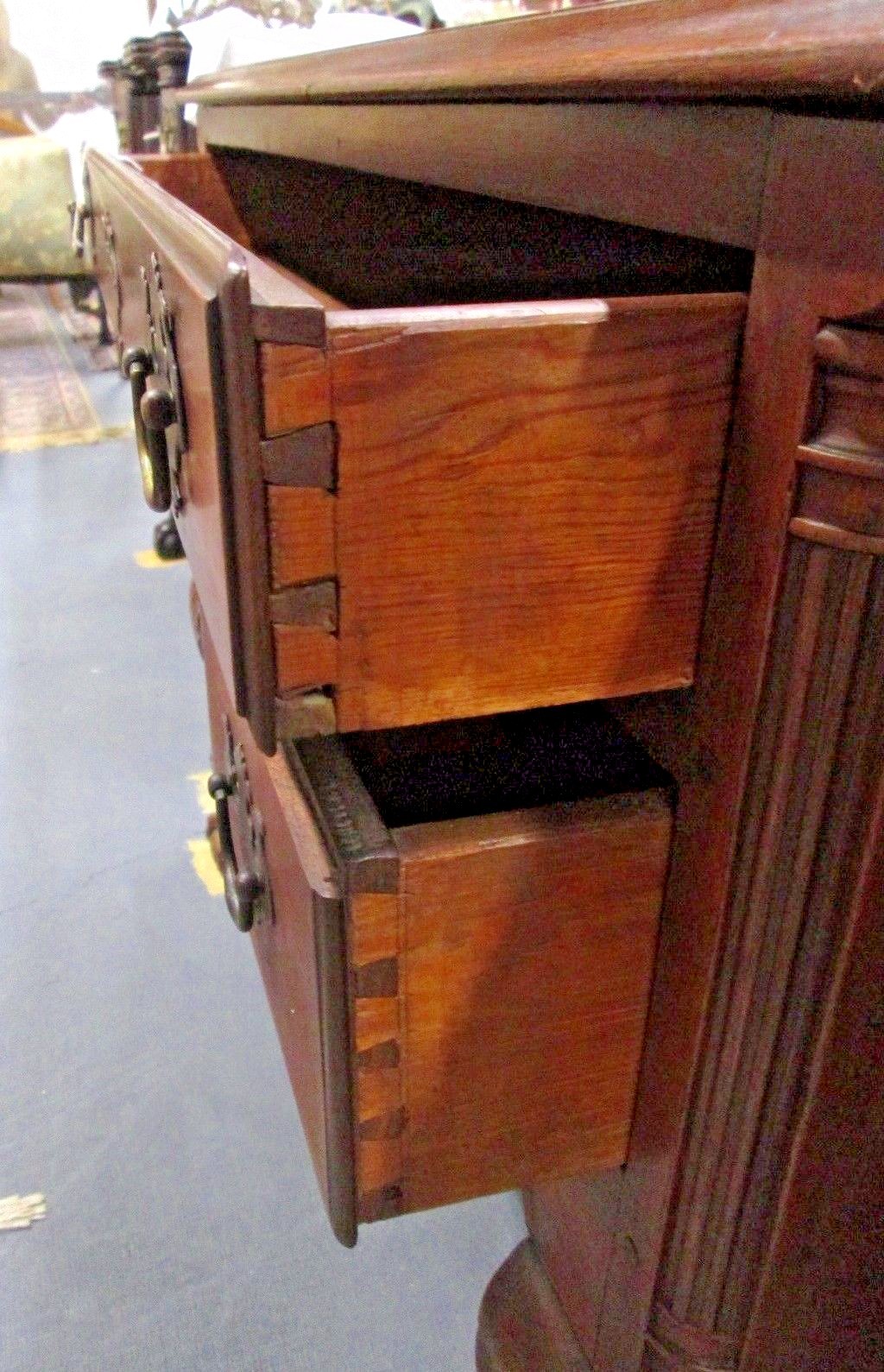 PHILADELPHIA CHIPPENDALE STYLE LOWBOY EARLY ANTIQUE PEGGED CONSTRUCTION WALNUT