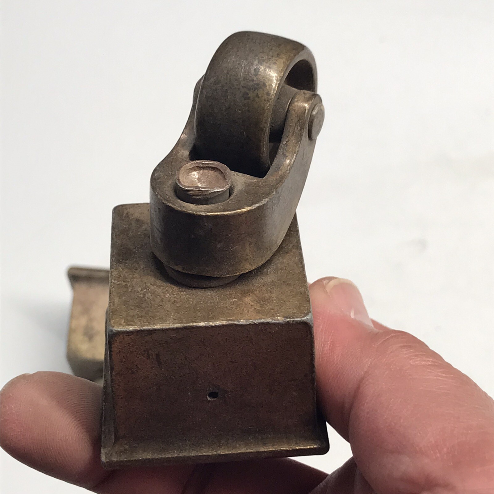 2 VTG Brass Square Cup Caster Hardware 2.5″ Tall 1″ Dia Wheel Cup 1.25″ Square