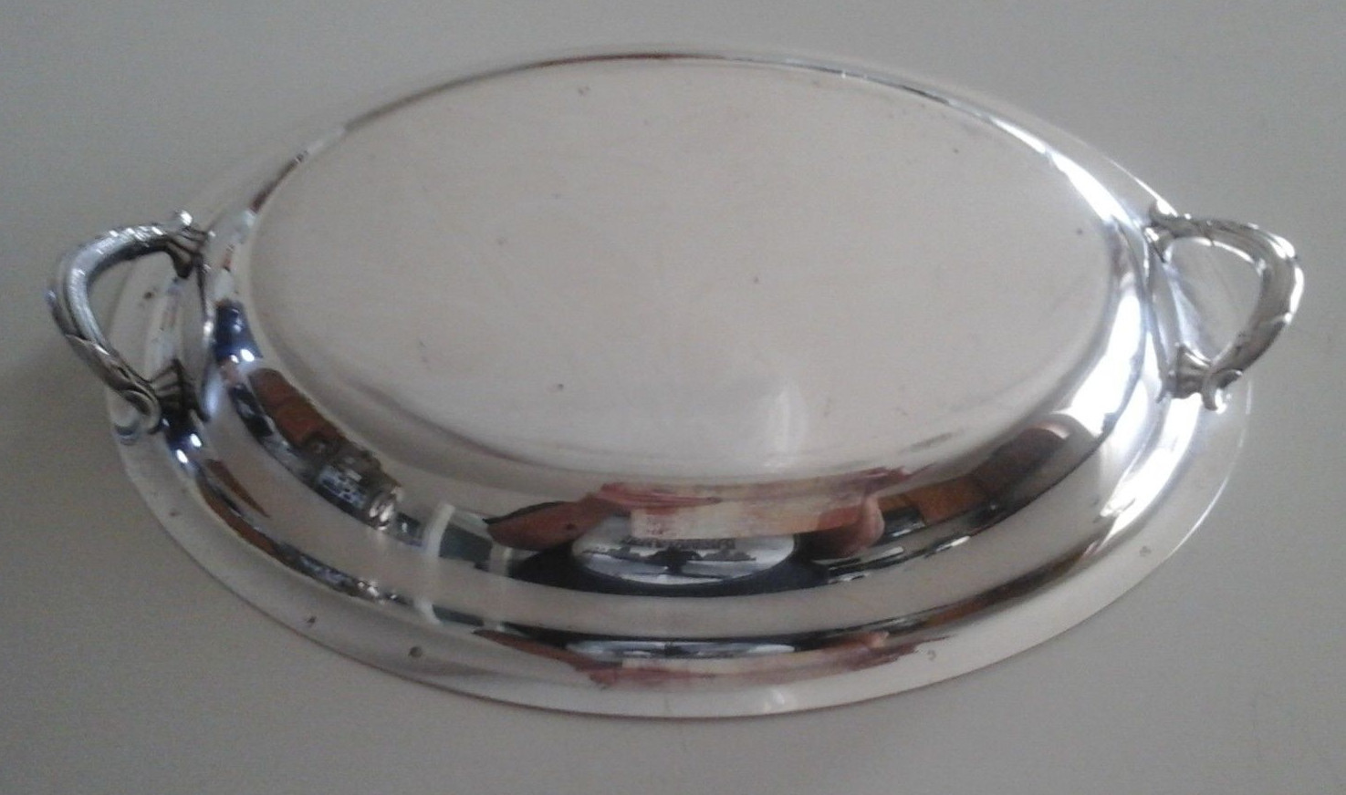SILVERPLATED OVAL SERVING DISH 10 1/2 BY 7 1/2 INCHES