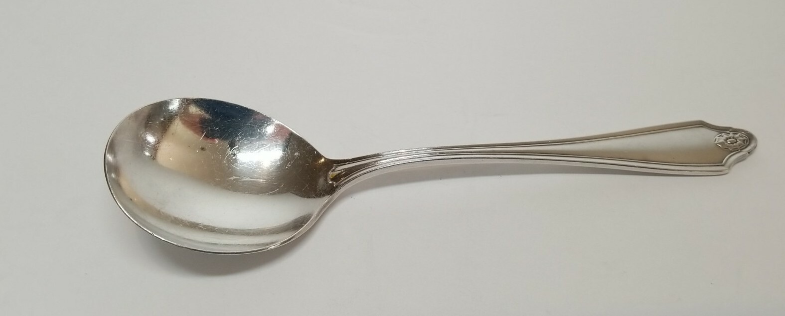 Oneida Silver Georgian Round Soup Spoon Bouillon Community Plate 1912