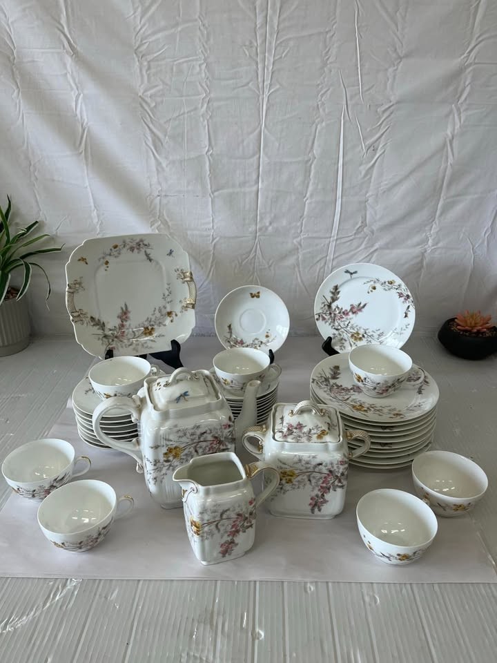 Antique Theodore Haviland Limoges Tea Set 42 PC