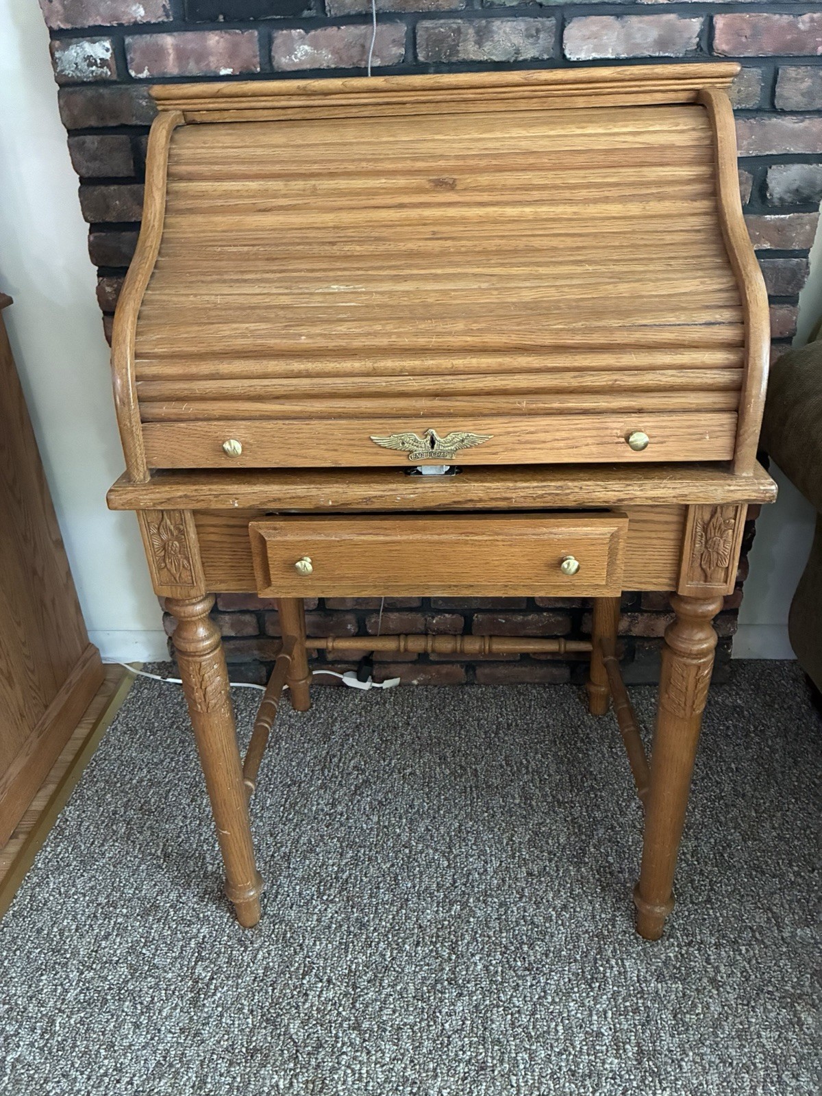 Vintage Small roll top desk used (key Is Missing)