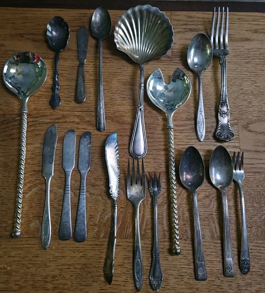 Vintage Antique Silverplated Mixed Lot of 17 Spoons Forks Silverware Lot 52