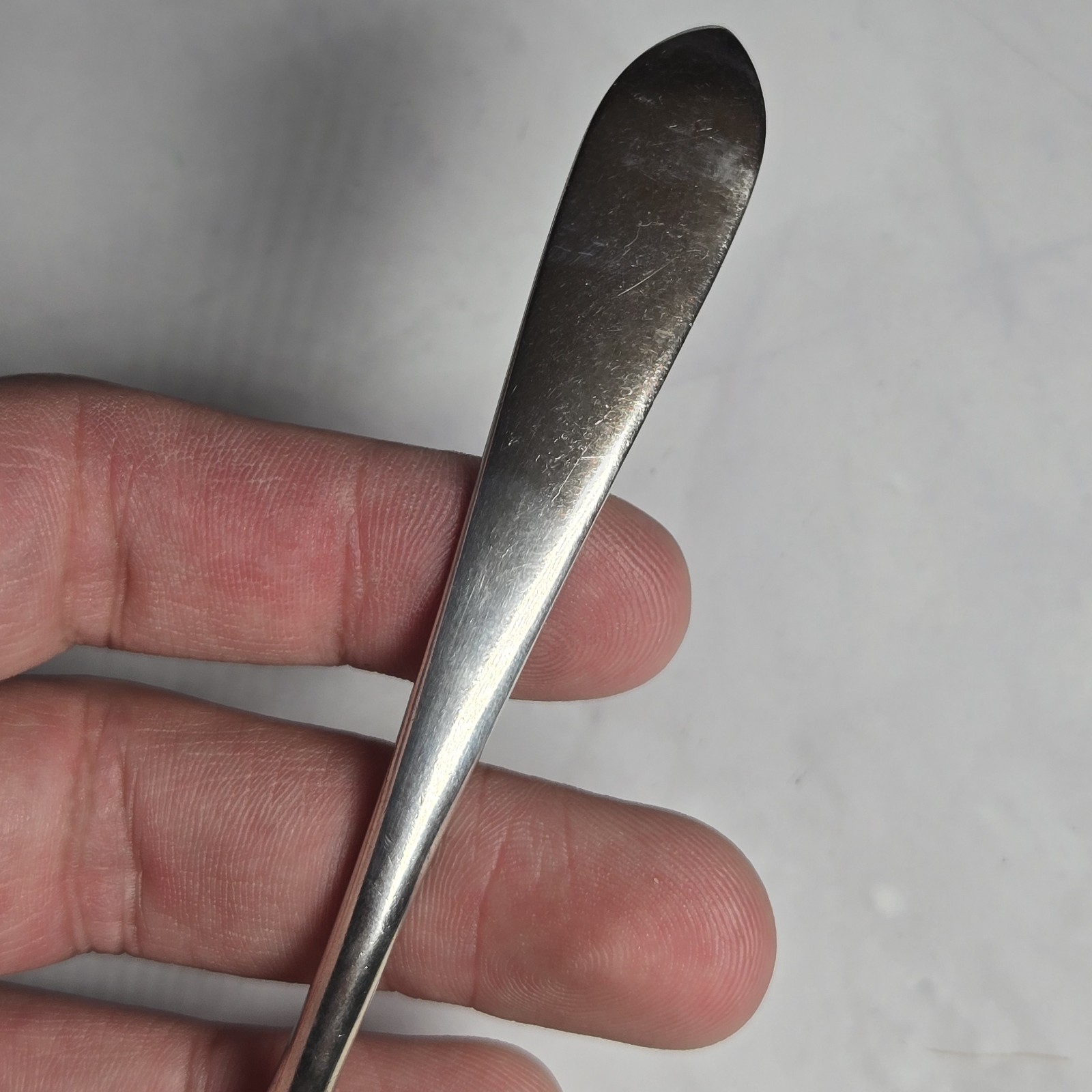 S. Kirk & Son Wadefield Sterling Silver Teaspoon 5-7/8″ HEAVY Gauge 32.1 Grams