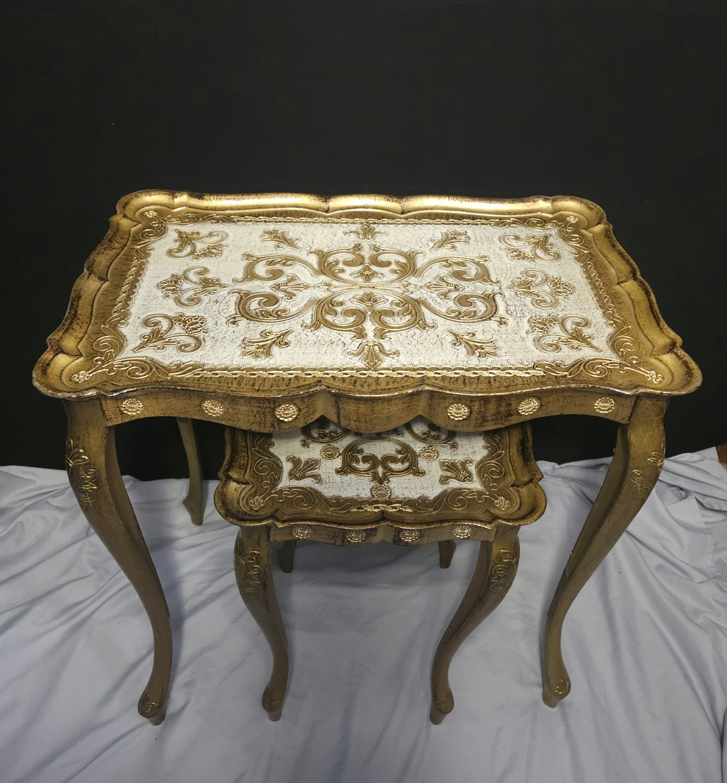 Italian Florentine Gold Gilt Vintage Nesting Tables (2)