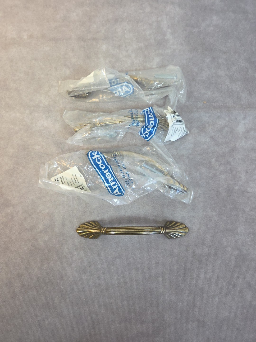 Amerock Vintage Brass Drawer Pulls Handles SET OF 4 IN ORIGINAL PACKAGE NOS