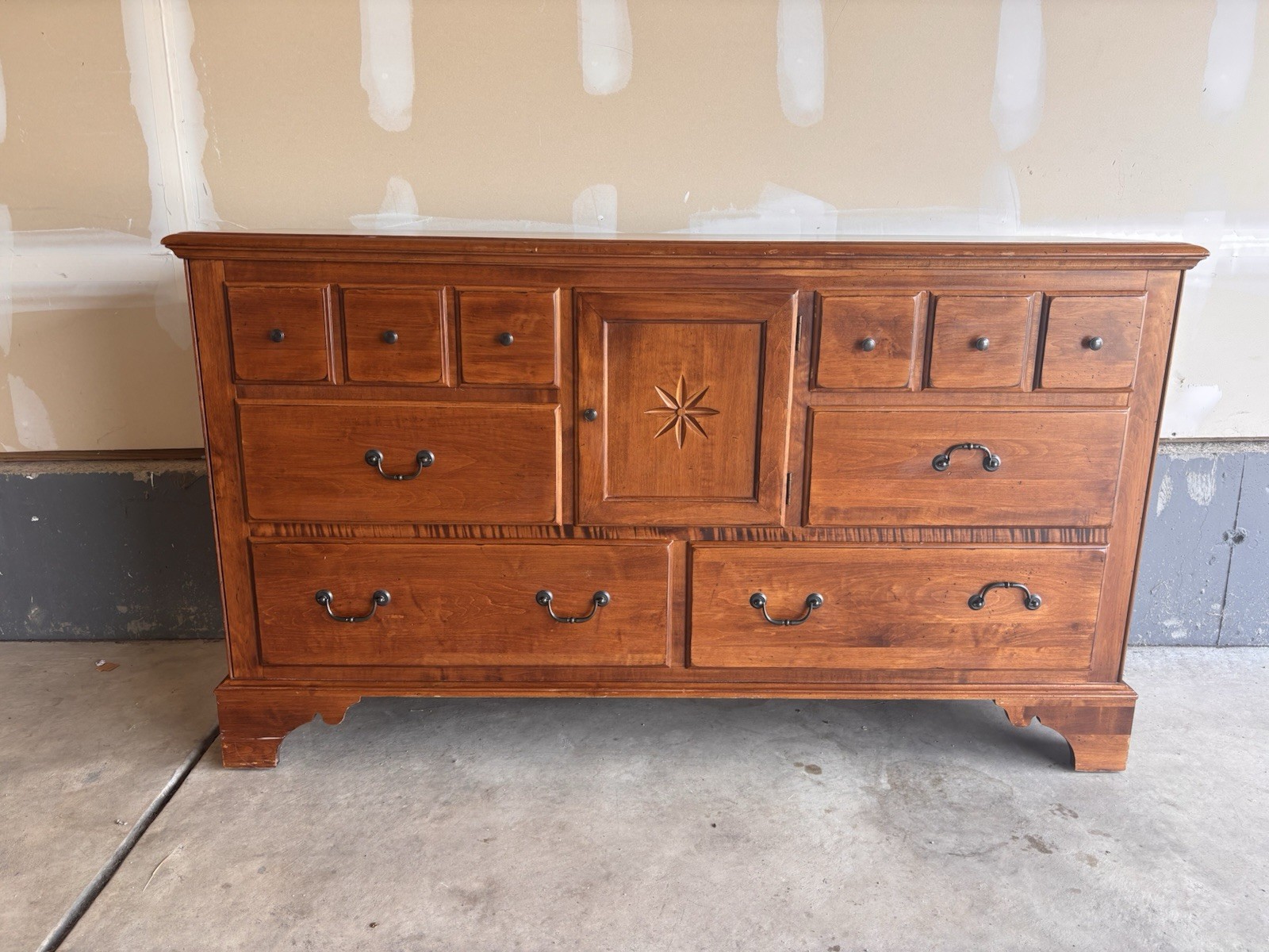 Ethan Allen Country Crossings Solid Maple Double Dresser Chest Credenza 17-5412