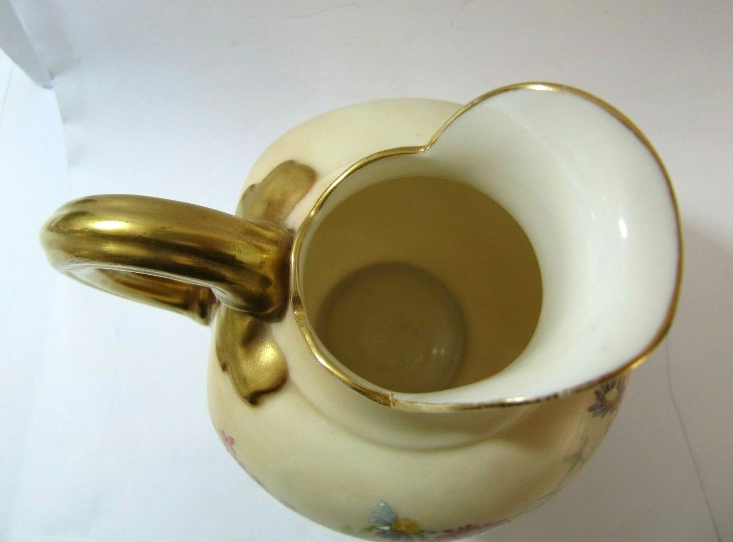 Royal Worcester Blush Ivory Hand Painted Ovoid Jug – 1901 – 5″