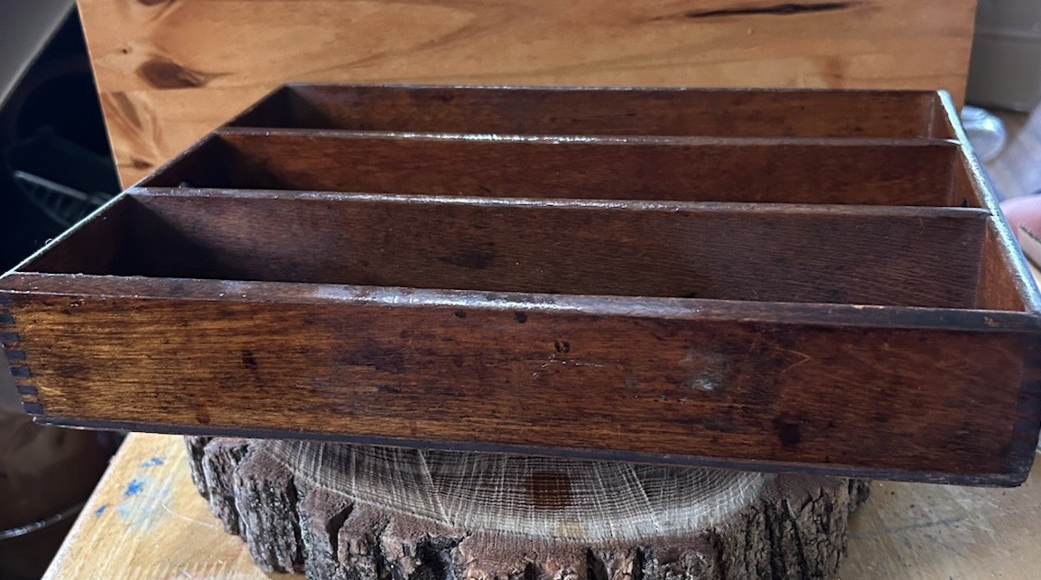 Primitive Wooden Cutlery Tray Hole Handles Round Jointed Corners Nice Patina