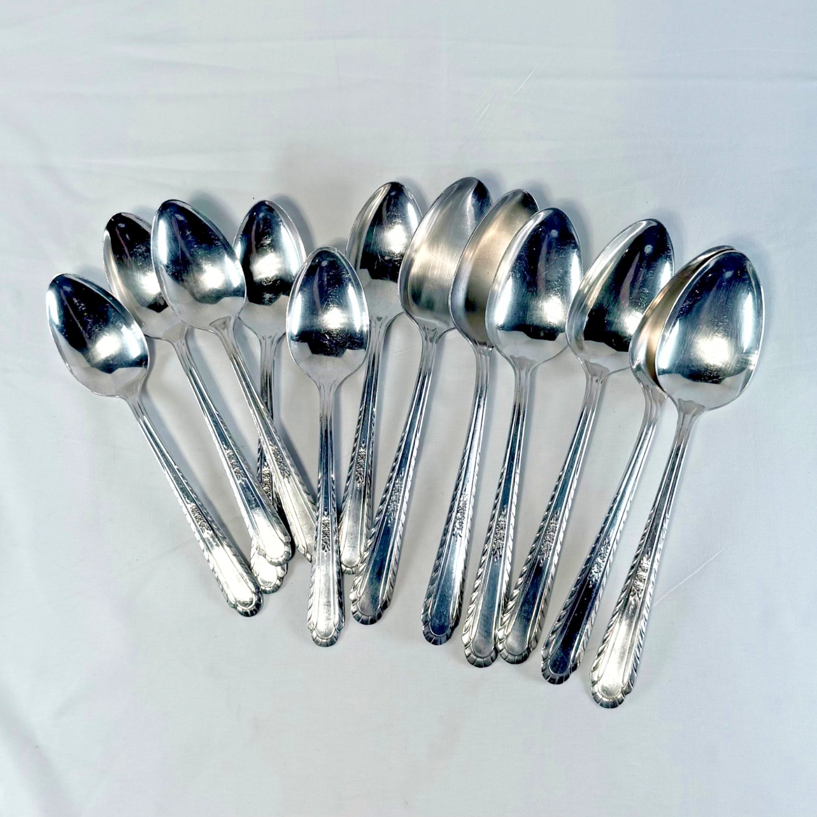 12 Vintage H&T Mfg Co. (Holmes & Tuttle) Spoons Silver Plated Wentworth 1938