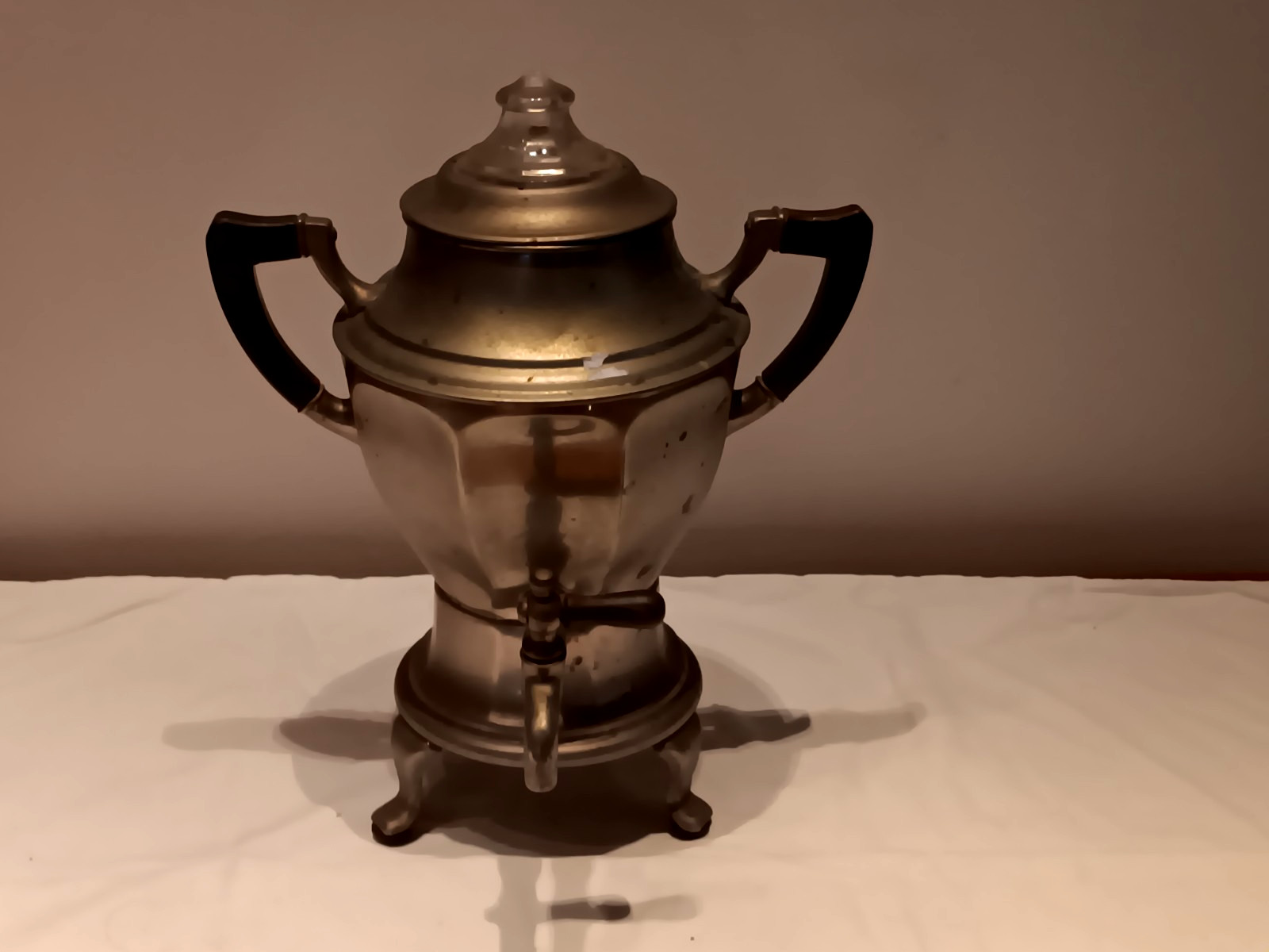 Antique Manning and Bowman Coffee Pot – Article 33793