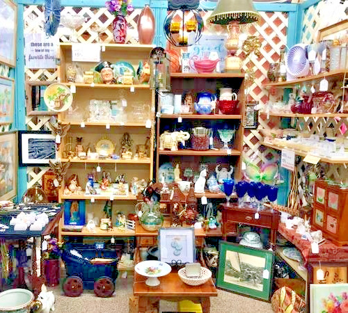 5 pounds of “Old Stuff Salvage” Trinkets, Hardware, random unique mix-#DS435