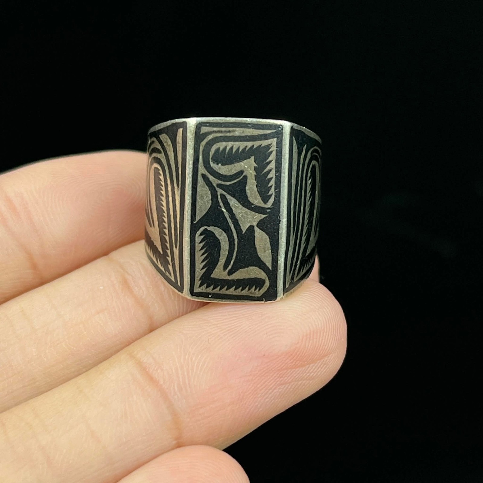 Wonderful old Afghan emeralds stone solid Silver Rare unique Ring