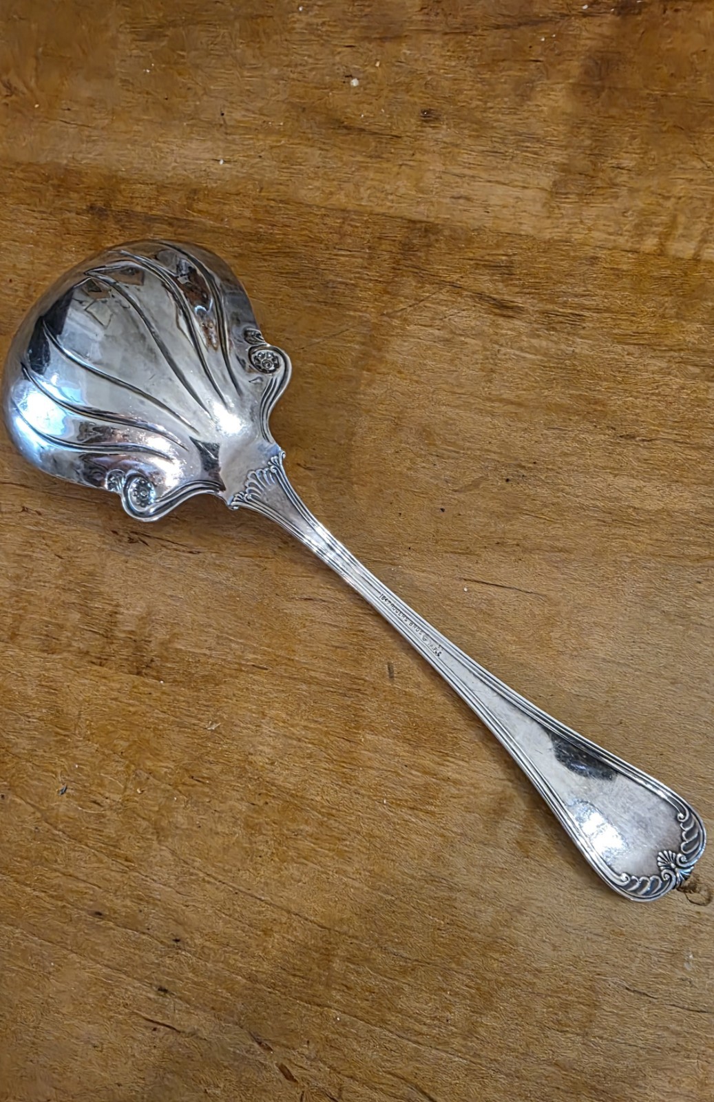 Silverplate Berry/Casserole Spoon 1847 Rogers Bros. Triple XS Priscilla Pattern