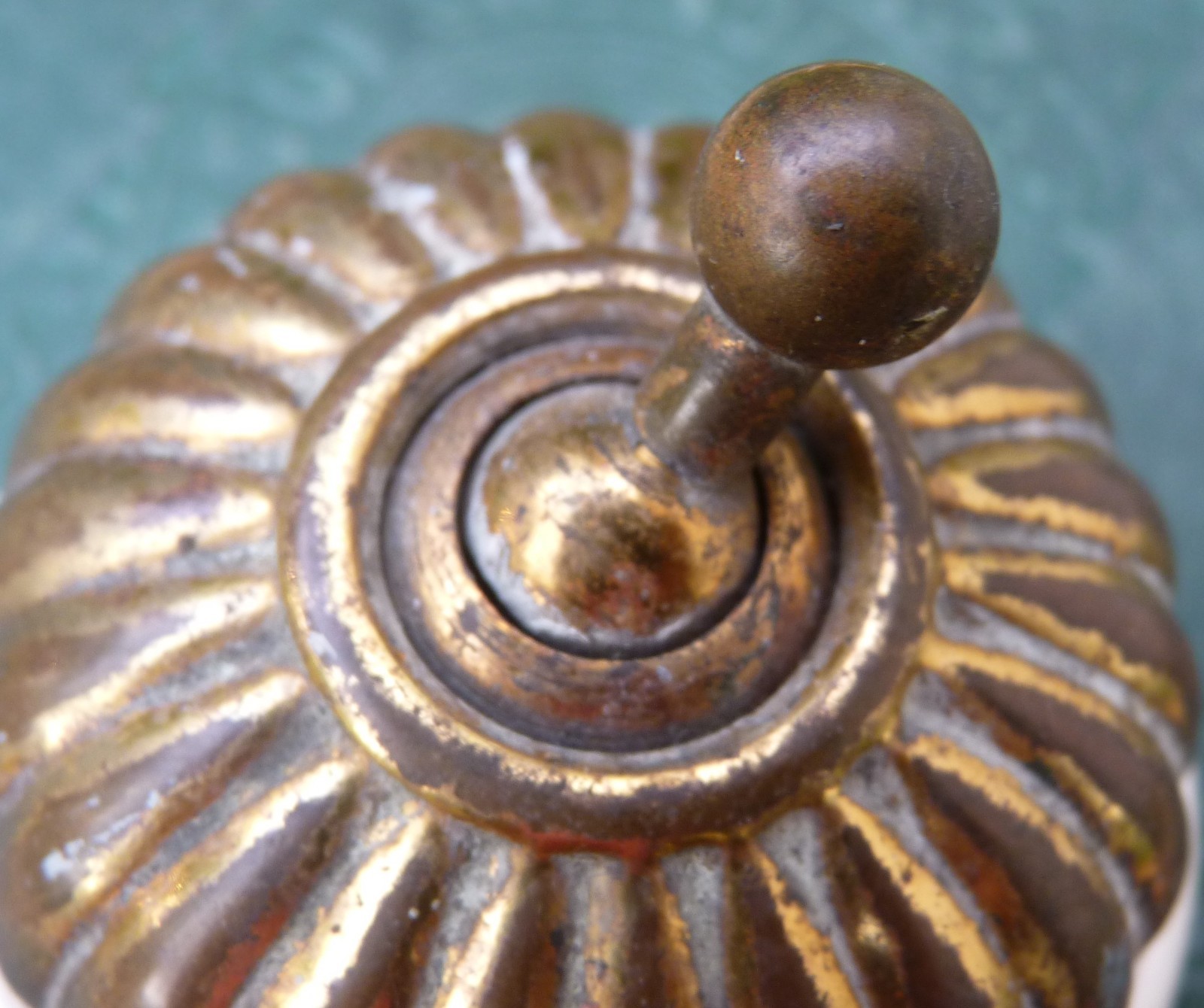 Dolly toggle light switch TELAC Jelly mould brass ceramic Vintage 1930s