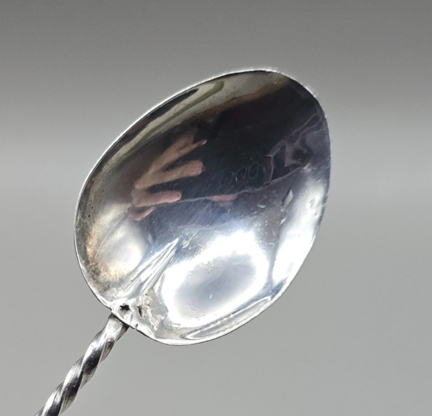 Antique Sterling Silver Kings Pattern Teaspoon by William Devenport 1939