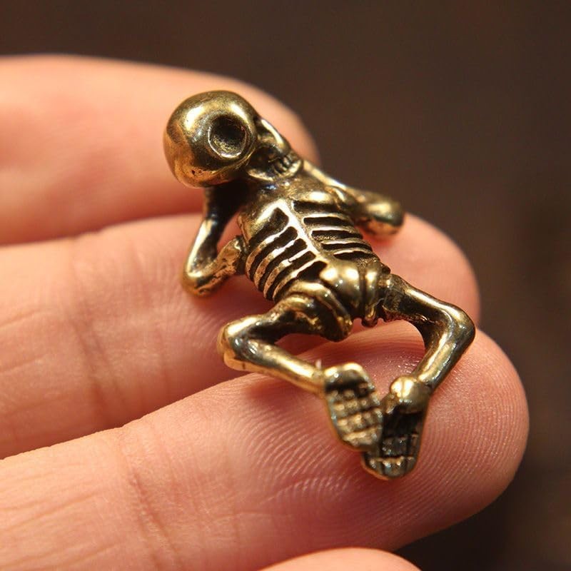 Mini brass creative human skeleton statue key chain pendant pendant handicraft