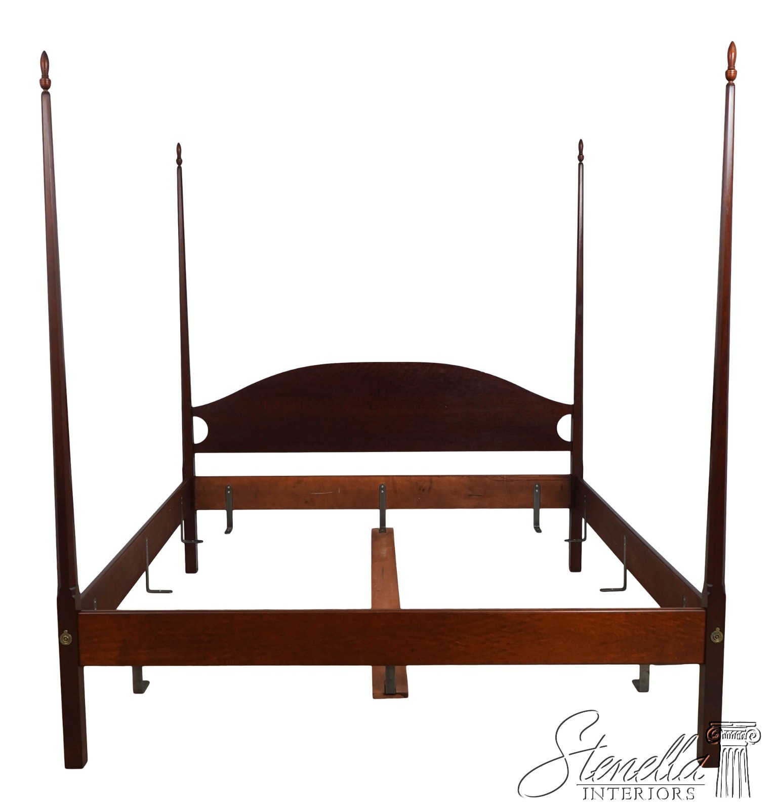 73681: ELDRED WHEELER King Size Cherry Pencil Post Bed