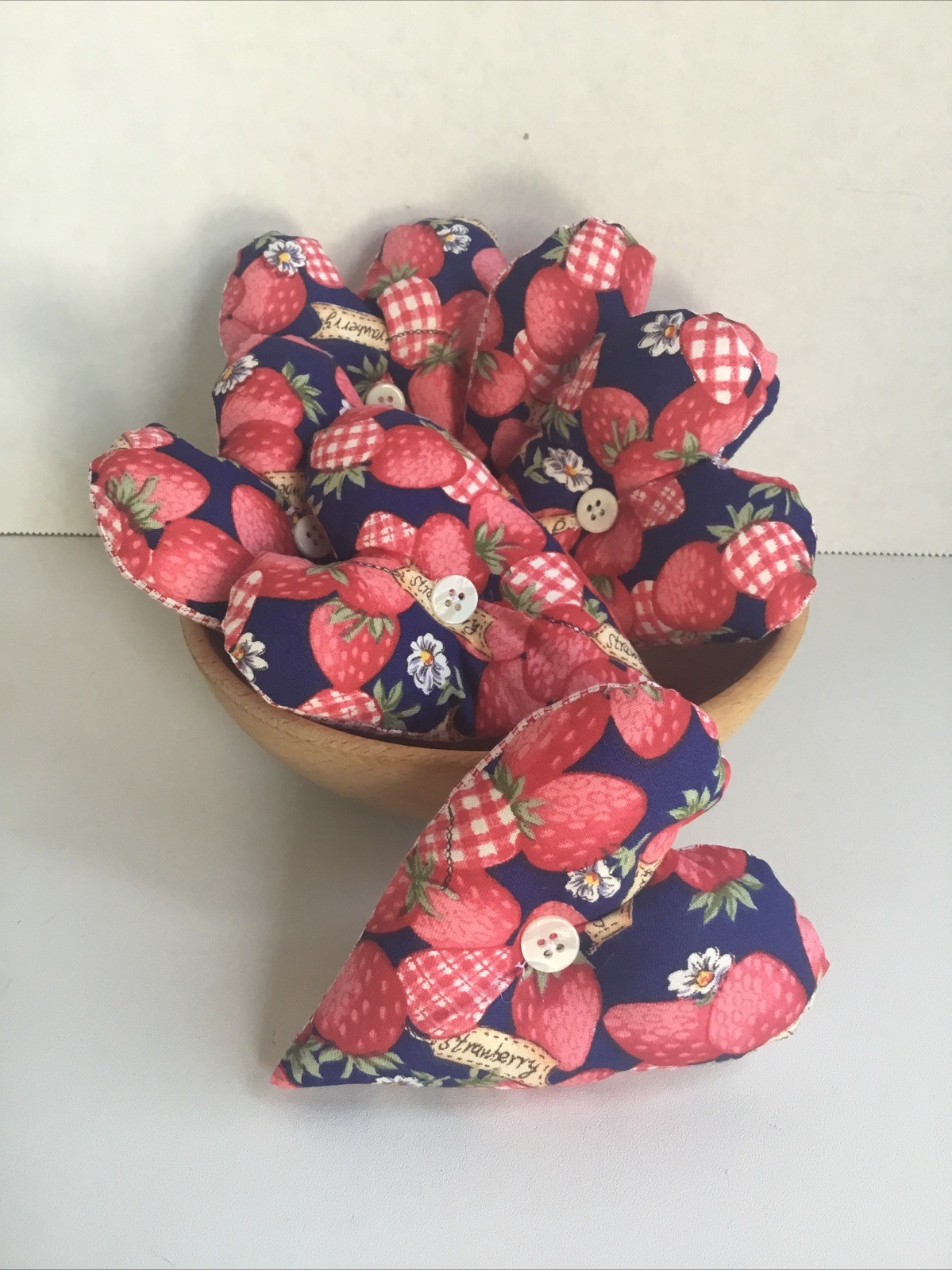 Lot of 6 Strawberry Print Fabric Bowl Fillers Ornies Tucks Decor NEW