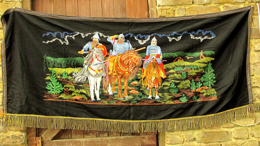 Vintage USSR Wall Tapestry Russian Epic Three Heroes Embroidered Image 160×72 cm
