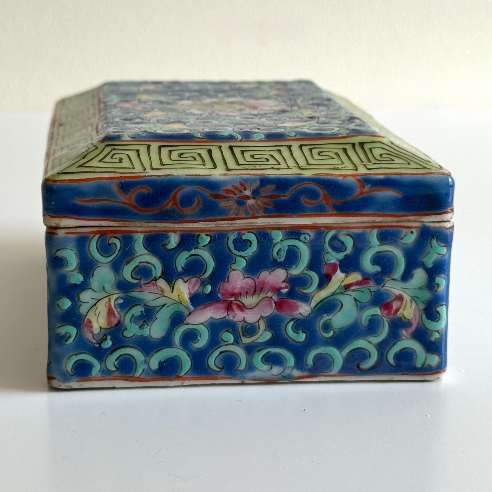 Chinese Porcelain Rectangular Lidded Box Floral Scroll Greek Key Border Antique