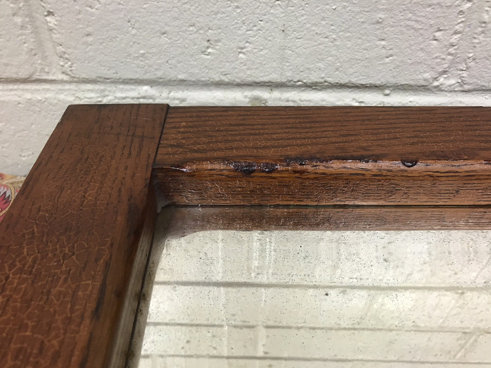 ANTIQUE VTG WOOD FRAMED RECTANGULAR BEVELED WALL MIRROR 27 1/4 X 23 1/4” X 1 3/4