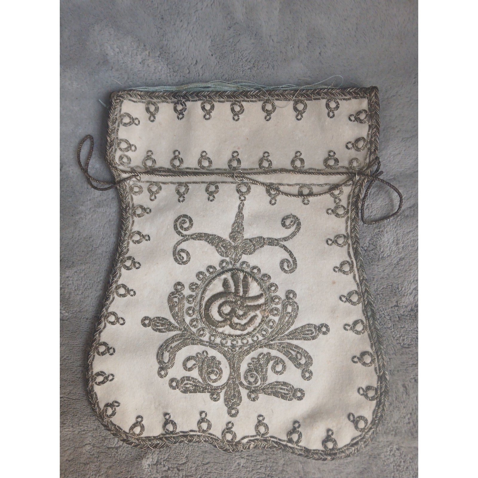 Antique Ottoman Turkish Velvet Pouch Silver Metallic Embroidered Tughra Cream