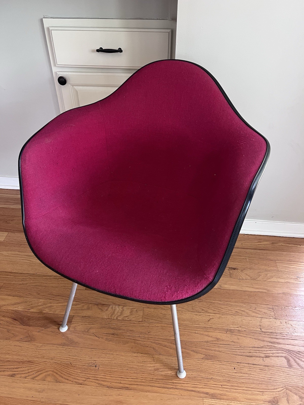 Vtg MCM Herman Miller Eames Fiberglass Arm Chair Upholstered Mid Century Modern