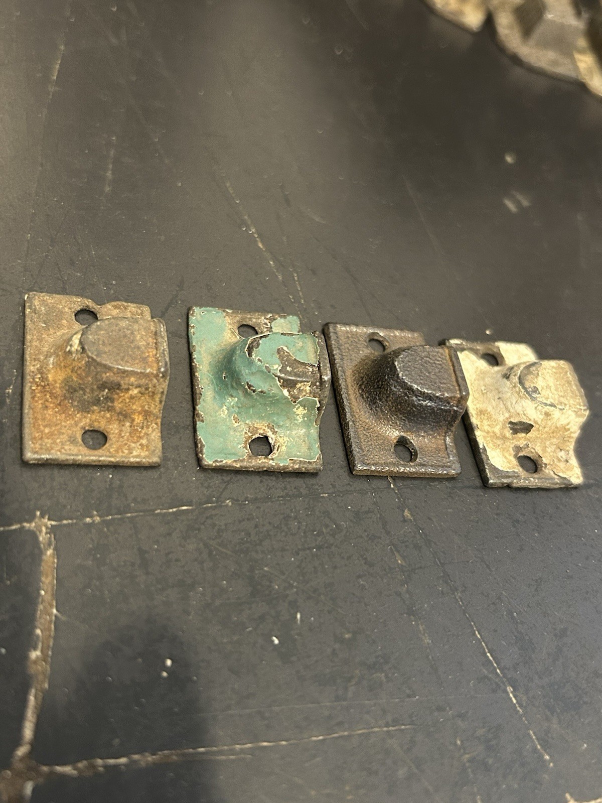4 OLD ARTS CRAFT VICTORIAN CAST IRON CABINET CUPBOARD DOOR LATCH LOCK CATCH ONLY