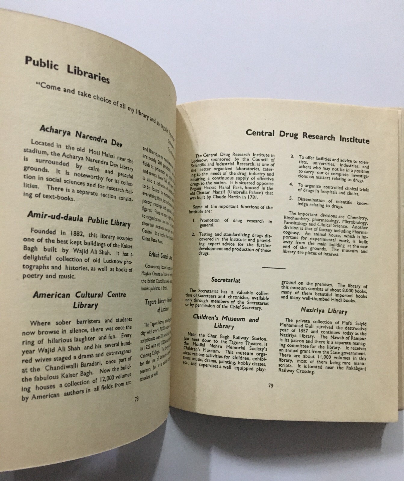 Snow, Cameron: Lucknow. Compiled By American Women’s Club, Lucknow. 1968