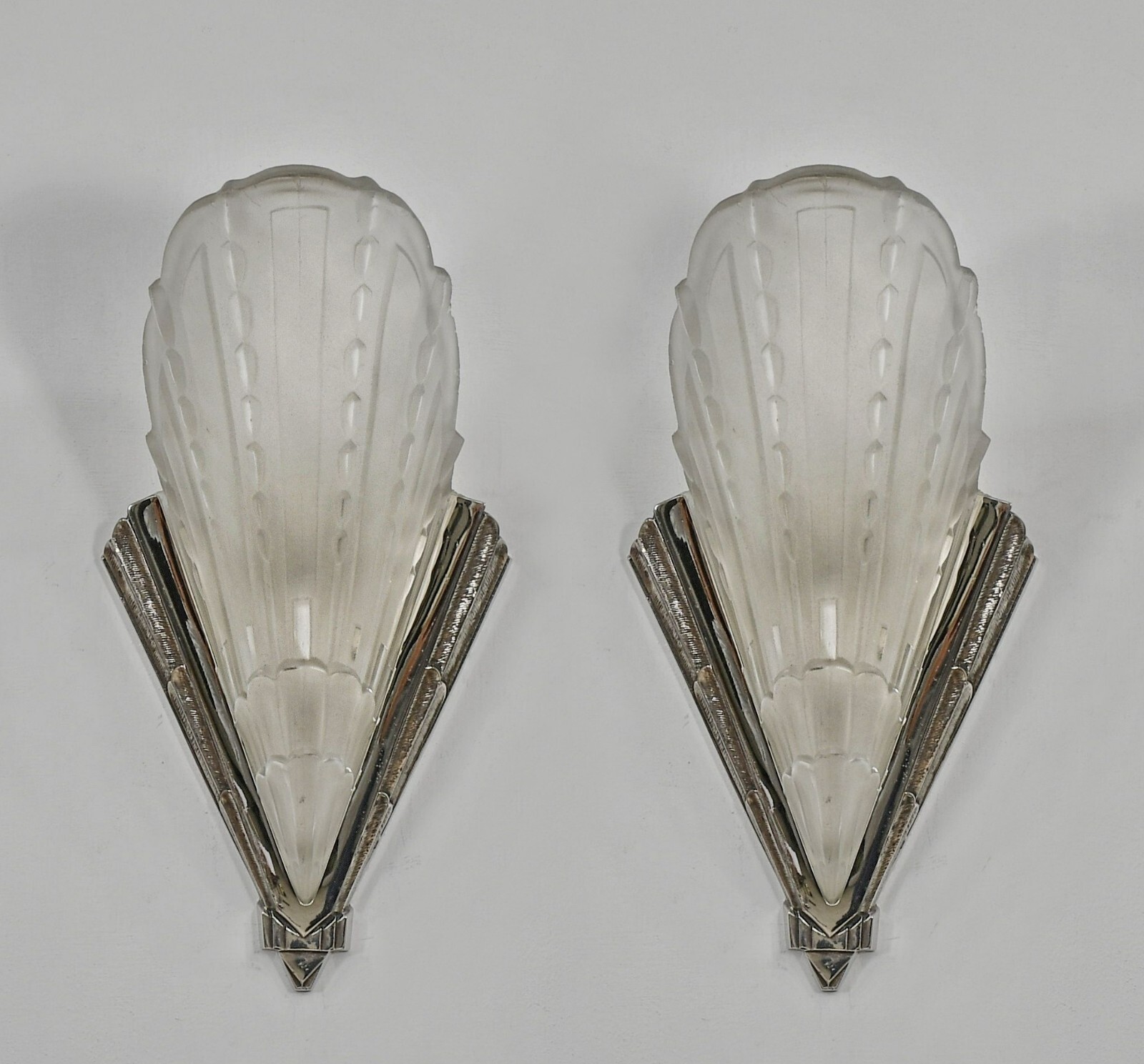 EJG : PAIR OF 1930 FRENCH ART DECO WALL SCONCES …. lamp muller era France