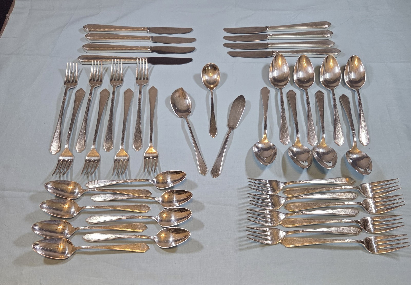 Vintage Holmes & Edwards Inlaid IS Silverplate Flatware Set 8 Place Setting 43Pc