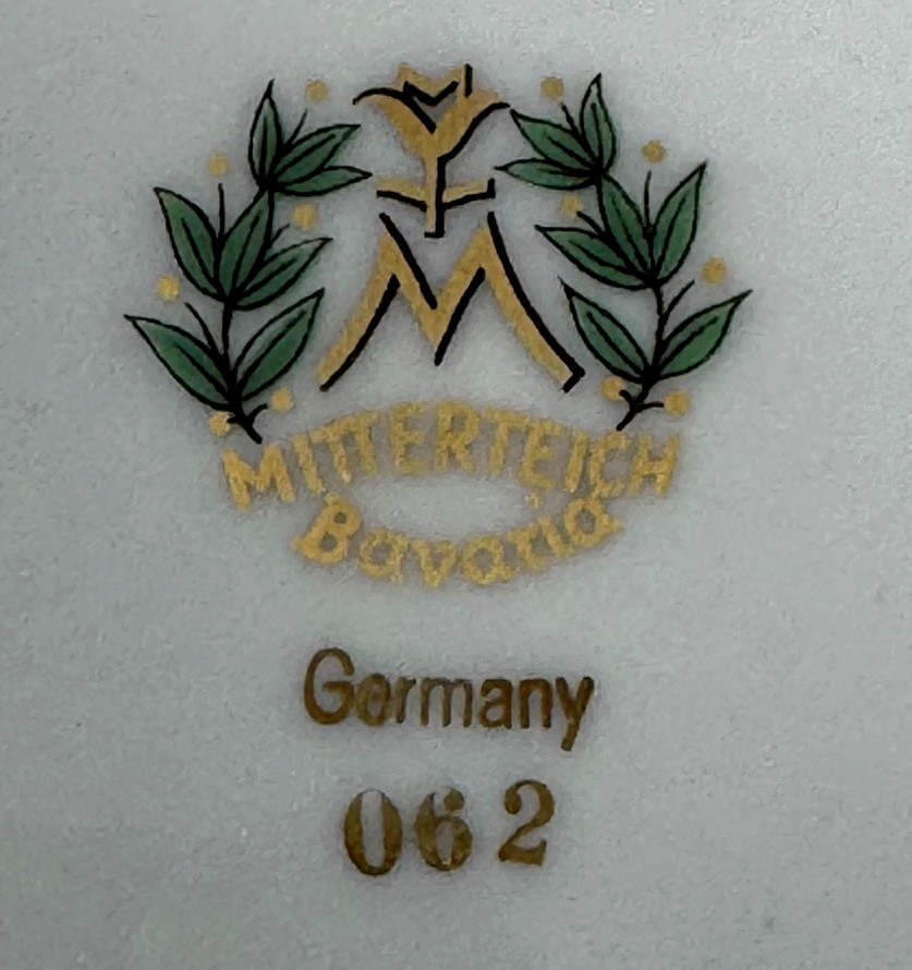 TWO – 10.5″ MITTERTEICH BAVARIA MOTHER/DAUGHTER PORCELAIN LEBRUN CHARGER PLATES