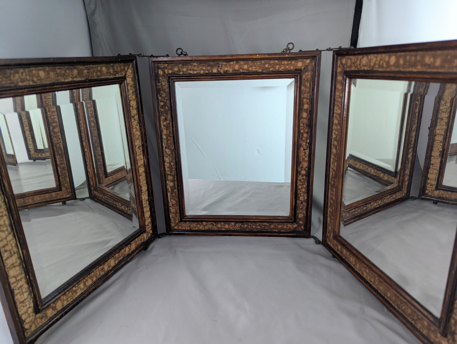 Antique English Folding Mirror Tri Fold Victorian Oak Wood Traveling Vanity…