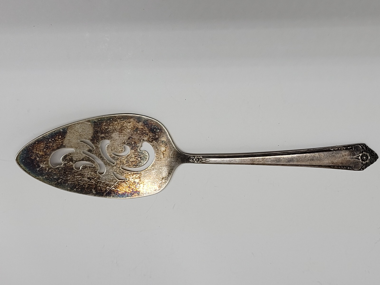 Rogers Bros Silver Plate Starlight International Reinforced Spoons Serving Piece