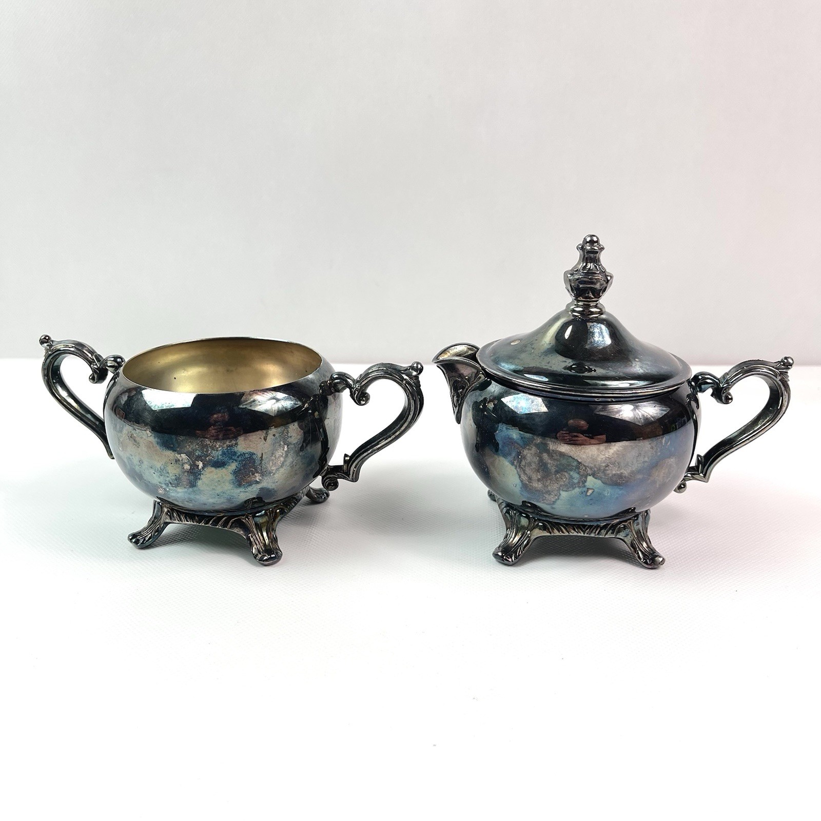WM Rogers Silverplate Vintage Footed Sugar Bowl Creamer Set Ornate Handles 2pc