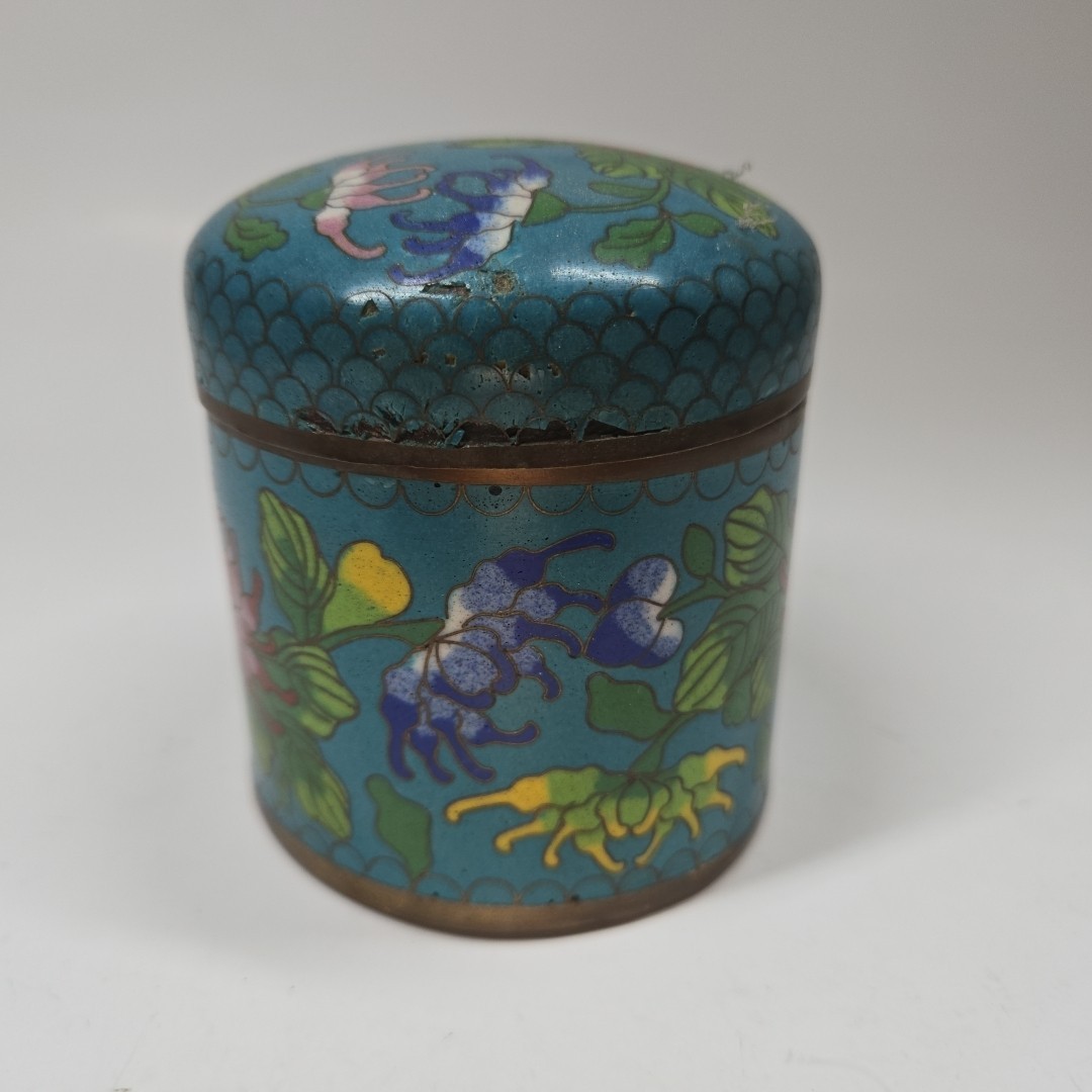 Late 19th Early 20th Century ANTIQUE CHINESE CLOISONNE TEA OR CIGARETTE Jar