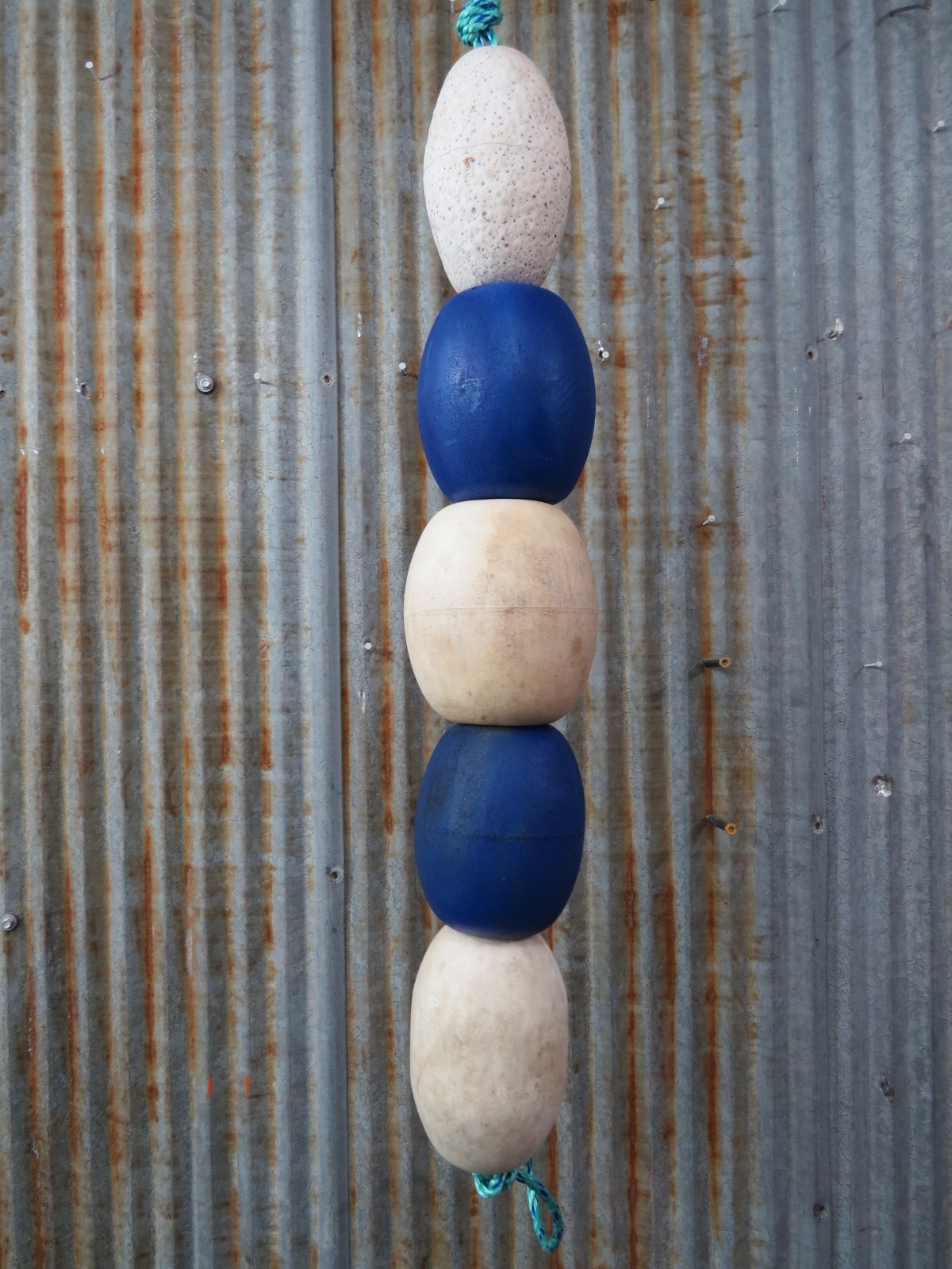 5 Old Fish Net Floats 25+ Inches Long Fishing Buoys Bouys Tiki Hut Bar -(SF594)