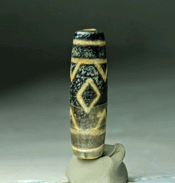 Pre-1800s Indo/Tibetan Old Agate Vajra 3 Eye Tiger Tooth Dzi Bead 15*52mm