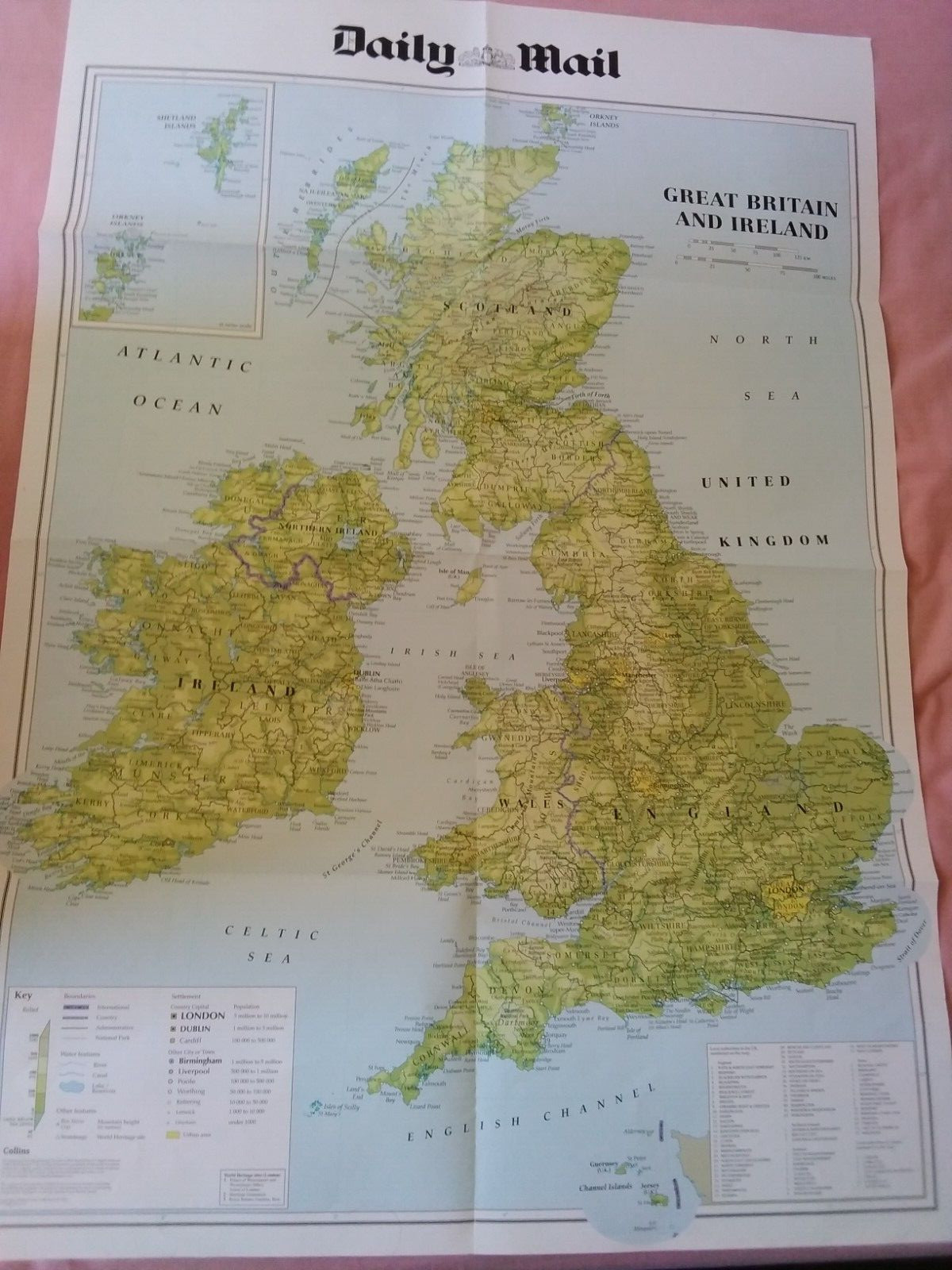 Harper Collins & Daily Mail Double-Sided Map of British Isles 1884 & 2016! Exc.