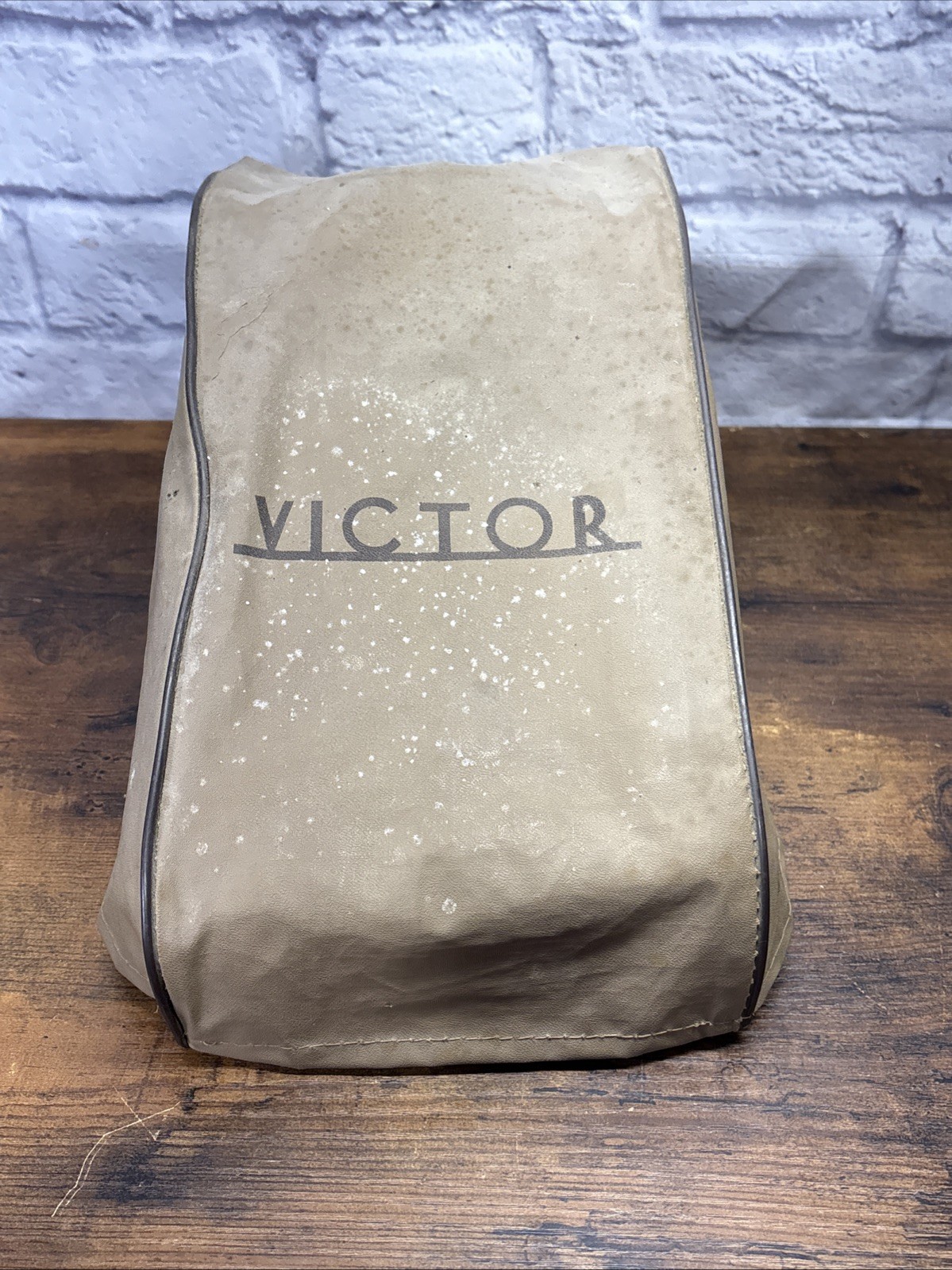 Vintage Victor Adding Machine Bakelite Jade Keys Art Deco Model W/ Cover