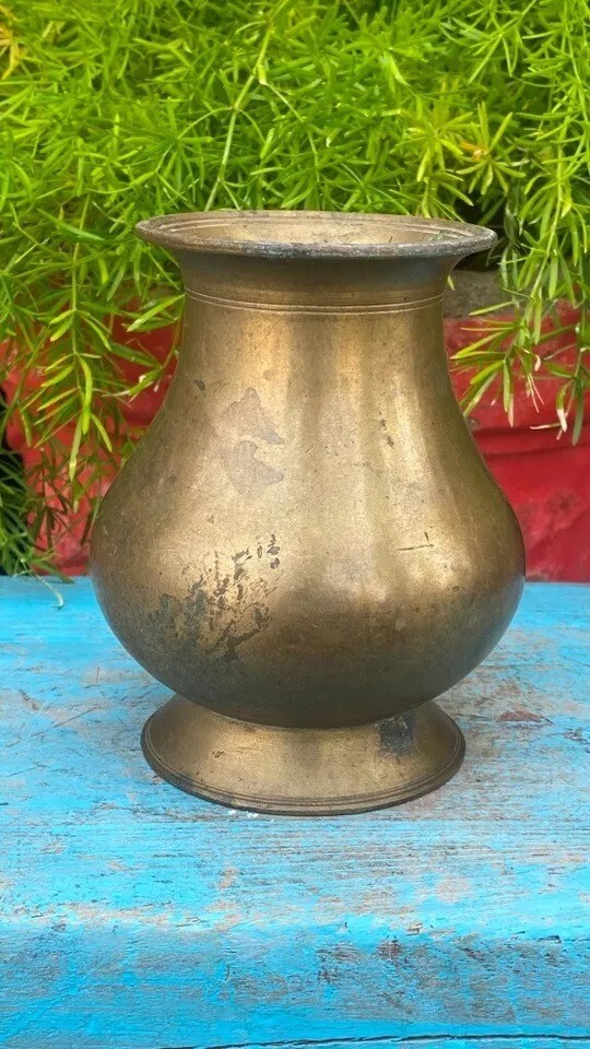 Old Vintage Indian Mughal Period Hand Forged Brass Water Pot Cum Flower Vase