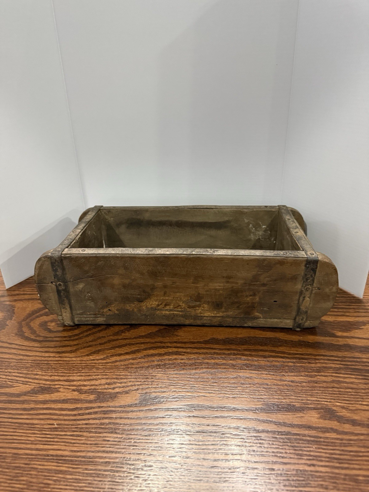 VTG Antique Brick Mold Rustic Teakwood Farmhouse Decor Craft Piece 12″X6″X4″